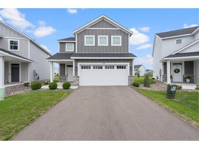 Primary Photo - 10269 Goodview Cir
