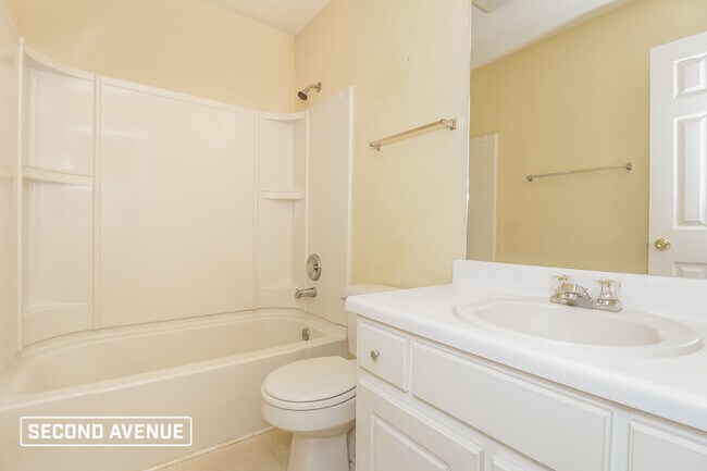 Building Photo - 430 Eagles Nest Cir