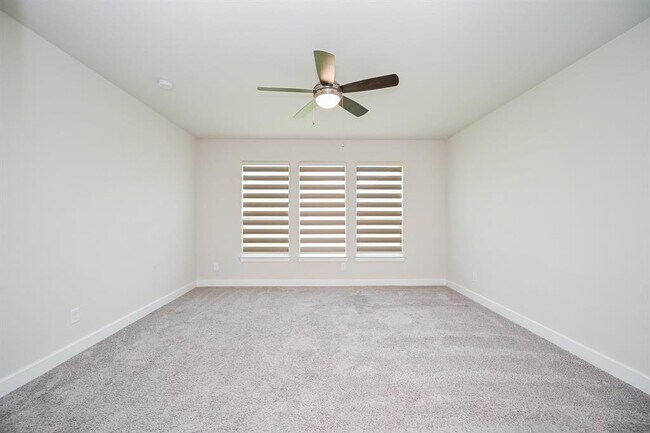 Building Photo - 21827 Erskine Peaks Pl