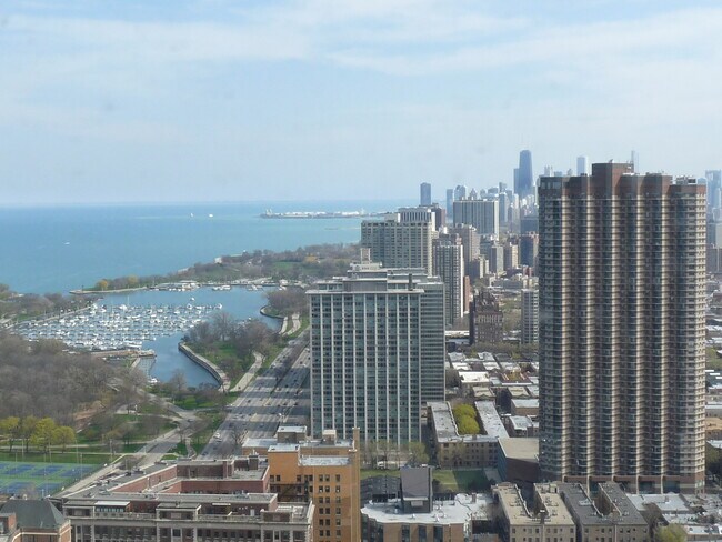 Building Photo - 655 W Irving Park Rd