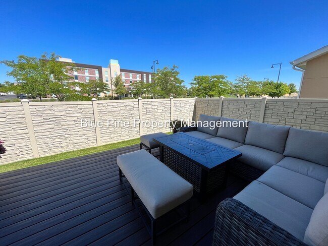 Building Photo - 1188 Saddleback Ridge Ct