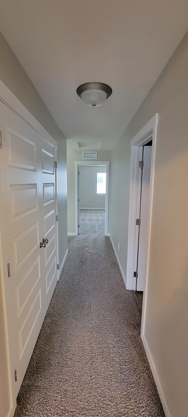 Building Photo - 2898 Murwood