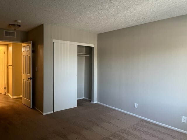 Building Photo - Mission Garden Apartments