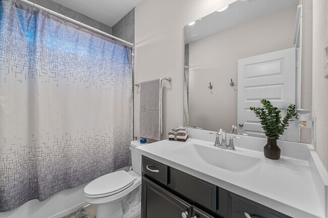 Building Photo - 28750 Shoalhaven Ct