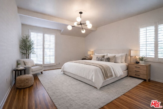 Building Photo - 14006 Runnymede St