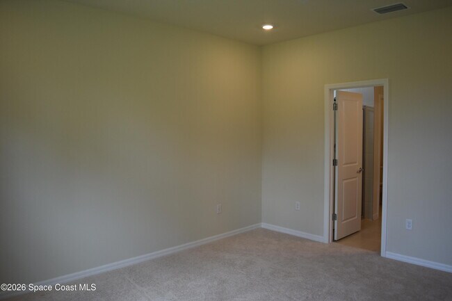 Building Photo - 5039 Sunnytime St