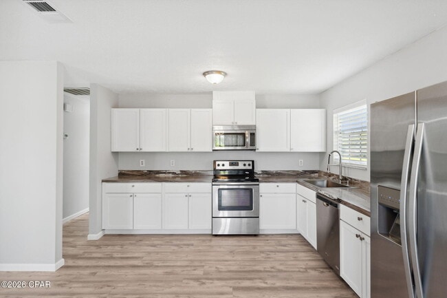 Building Photo - 3111 Lanny Ln