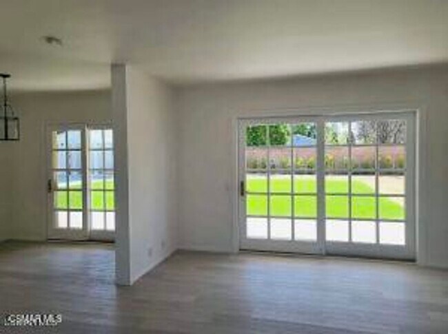 Building Photo - Don't miss this beautifully maintained 5-b...