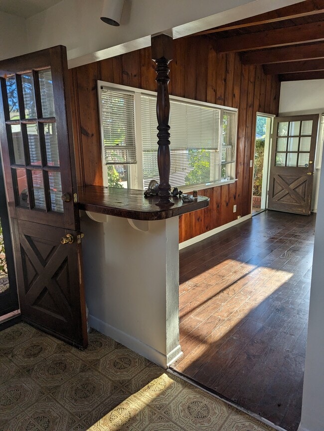 Building Photo - 25126 Feijoa Ave