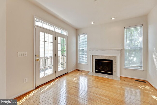 Building Photo - 1479 Fawn Hollow Ln