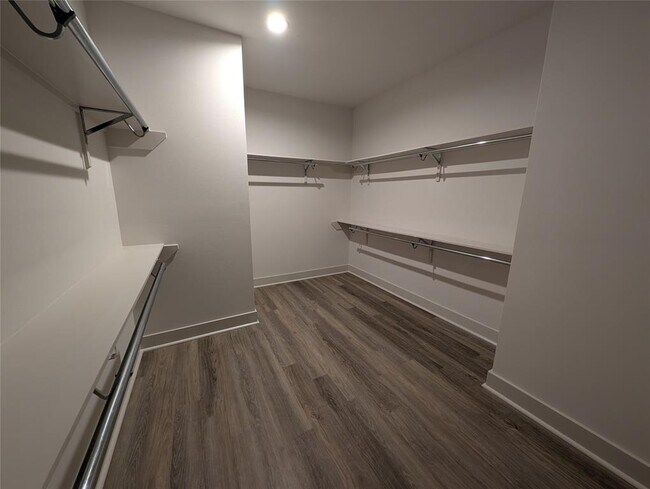 Building Photo - 4407 Abaco Ln