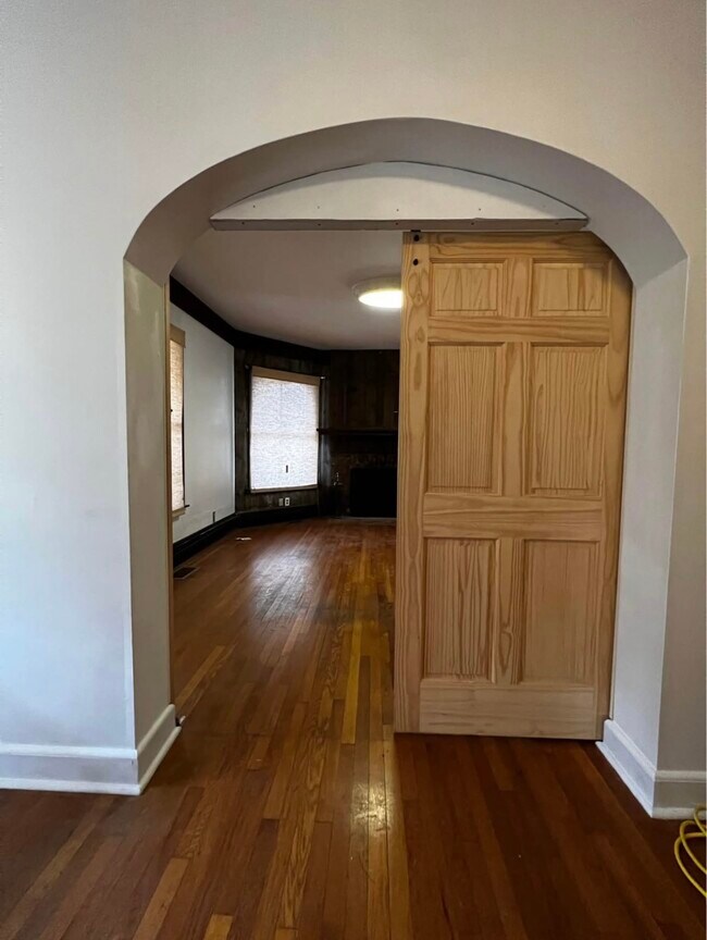 Building Photo - 72 Prospect St