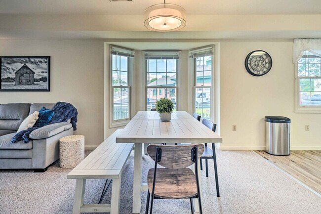 Building Photo - 9 Buford Ave