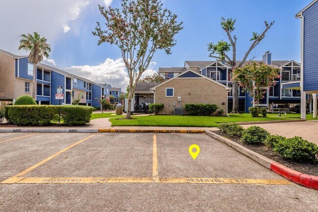 Building Photo - 18511 Egret Bay Blvd