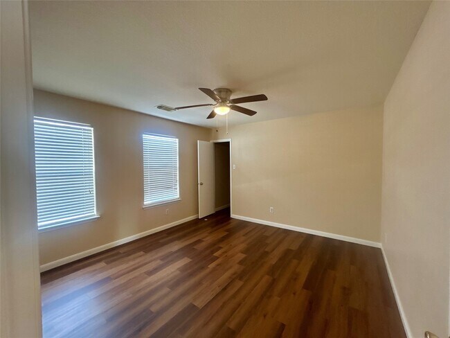 Building Photo - 3622 George Washington Ln