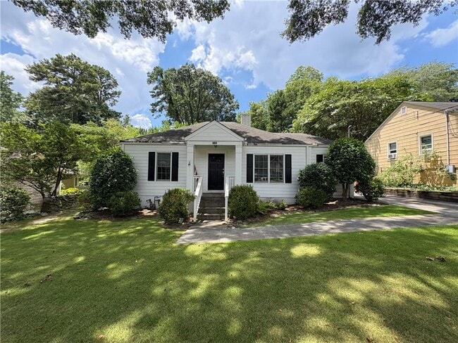 Building Photo - 3182 Clairwood Terrace