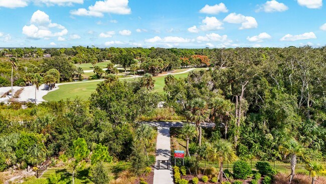 Building Photo - Beautifull Furnished Townhome - Nokomis - ...