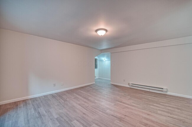 Building Photo - 1139 Miller Ave