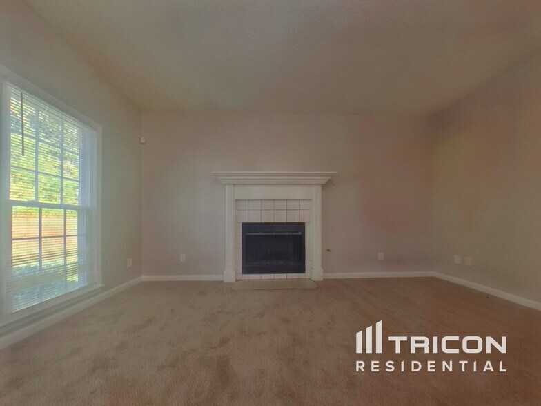 Building Photo - 4864 Country Cove Way