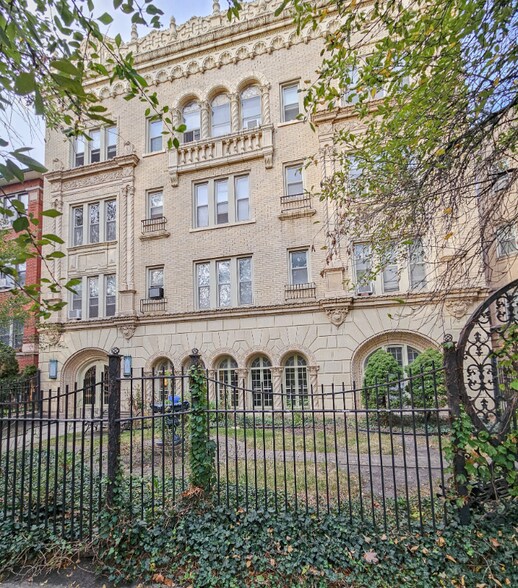 Building Photo - 4142 N Keystone Ave