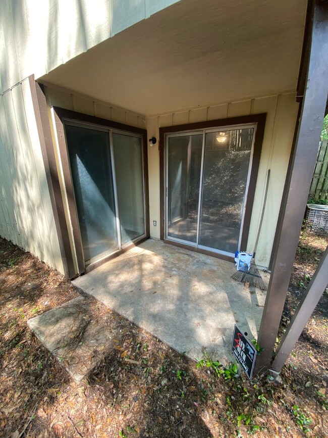 Building Photo - Beautiful 3/2 Near Apalachee Parkway WIth ...