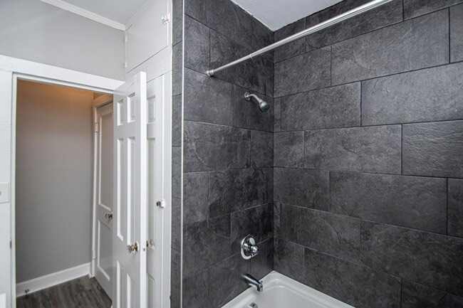 Building Photo - 6508 Perryville Rd