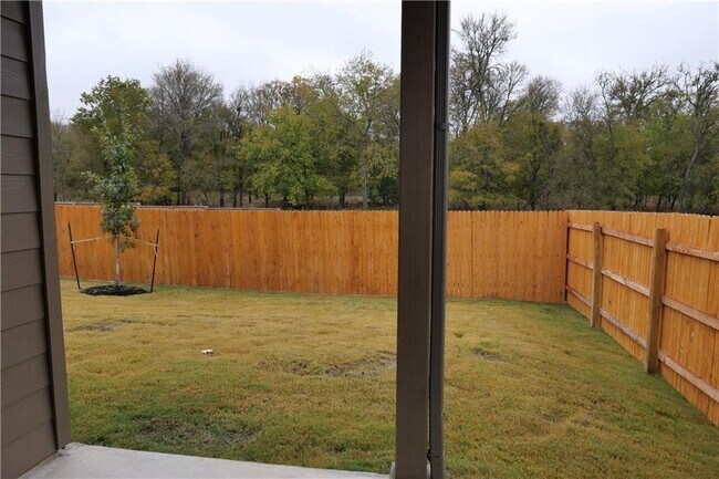 Building Photo - 6817 Ranchito Dr