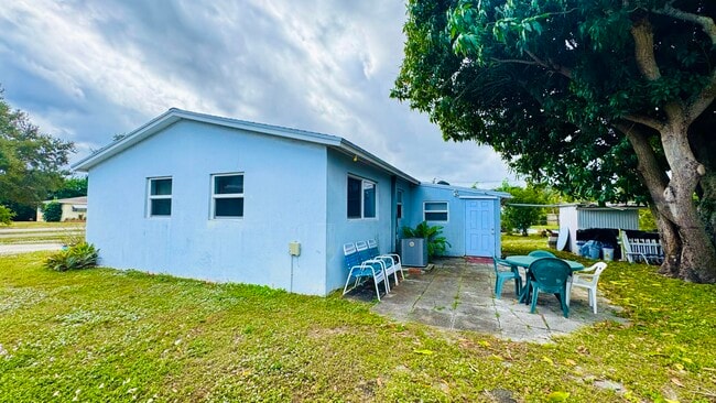 Building Photo - 347 Flagler Blvd