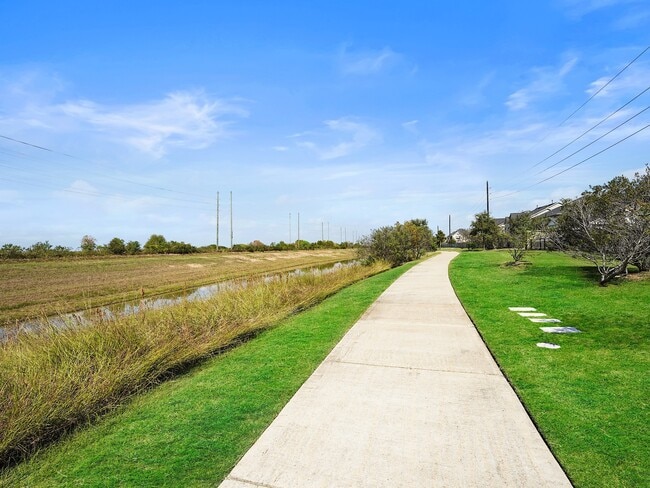 Building Photo - 5210 Pr Ter Ln