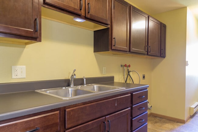 Building Photo - UDMO Apartments