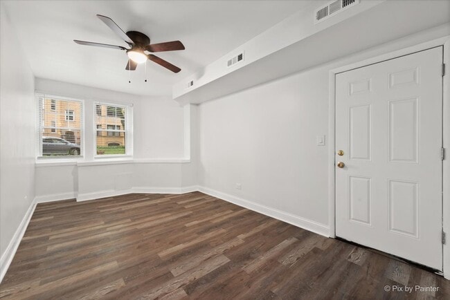 Building Photo - 5430 N Campbell Ave