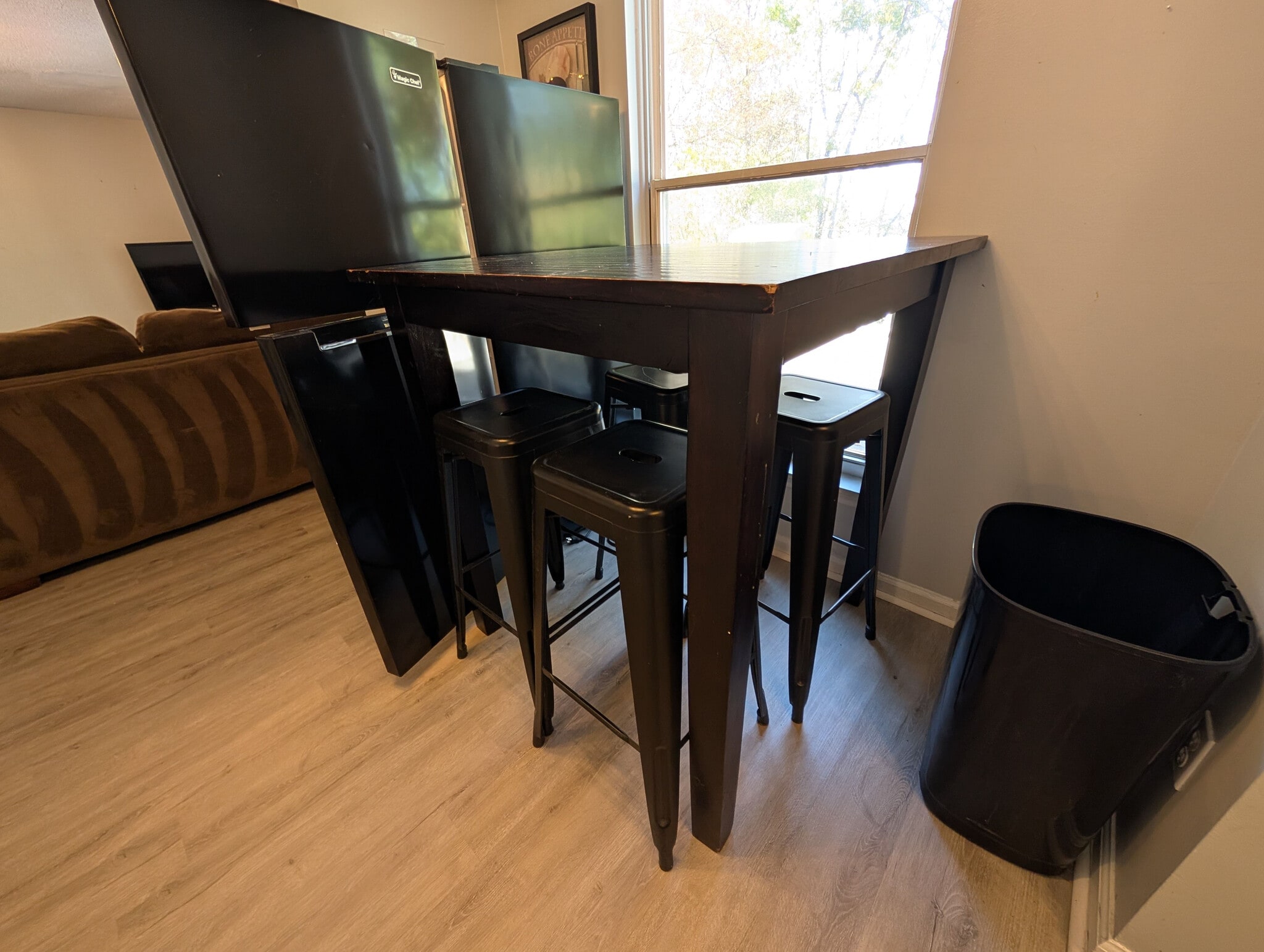 Building Photo - Room in House on Flint Glenn Ln