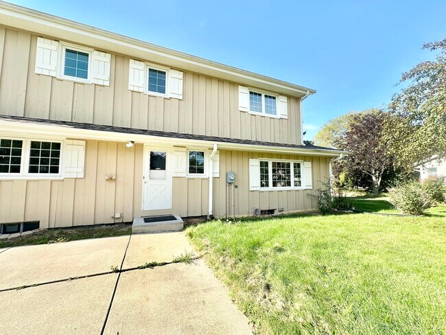Building Photo - 3431 W Colette Ct
