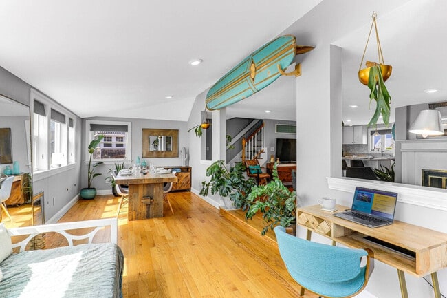 Building Photo - 32 Basin St