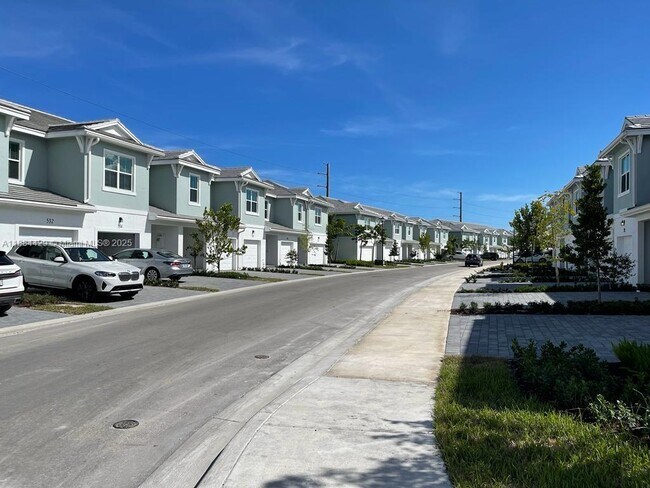 Building Photo - 534 Parsons Wy