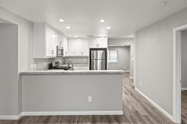 Building Photo - OSM Properties Homes & Apartments