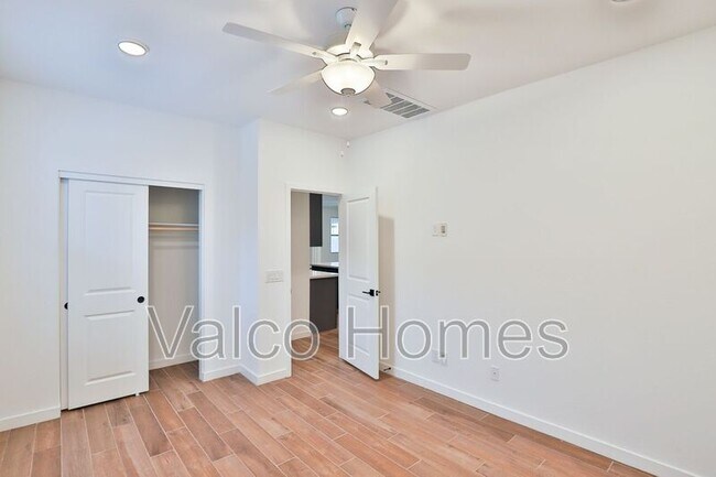 Building Photo - 16886 W Diana Ave