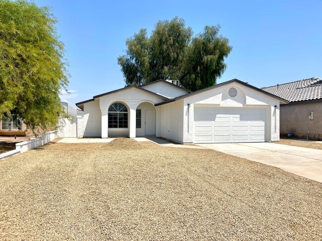 Building Photo - Newly Update 2 Bedroom Home in Mohave Valley!