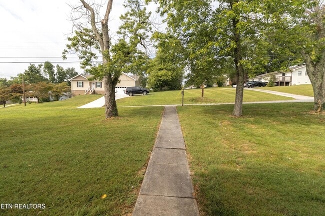 Building Photo - 2344 Alice Bell Rd