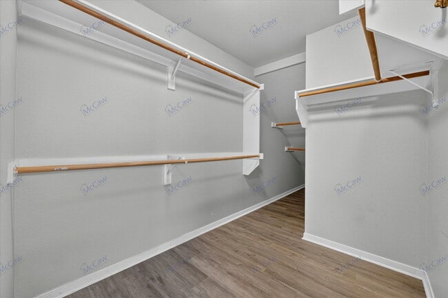 Building Photo - 333 Stately Oak Ln