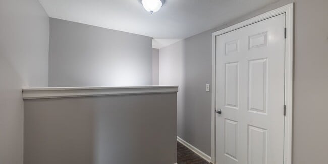 Building Photo - Renovated Home with Detached Garage & Quick Access to the Interstate