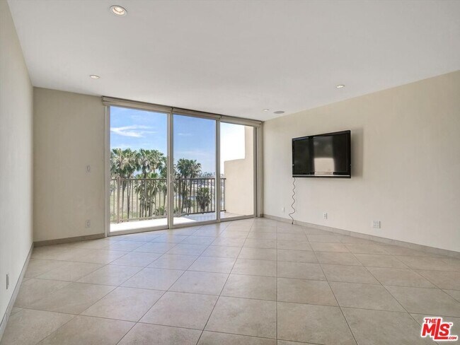 Building Photo - 23901 Civic Center Way