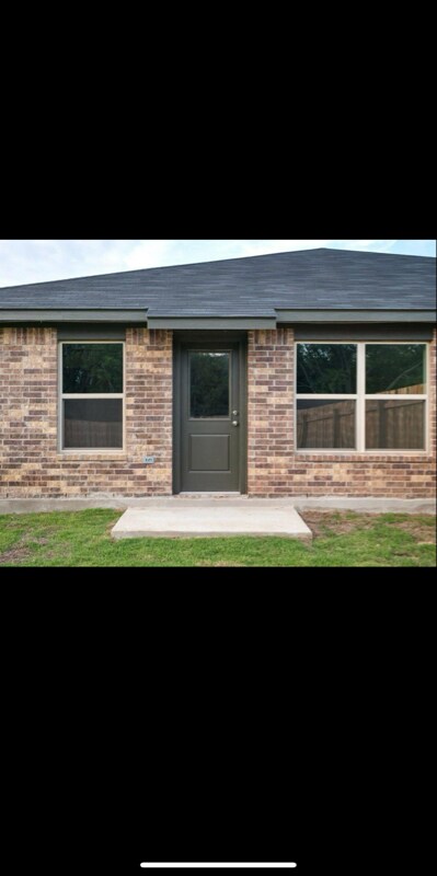 Building Photo - 1289 Lehmann Dr