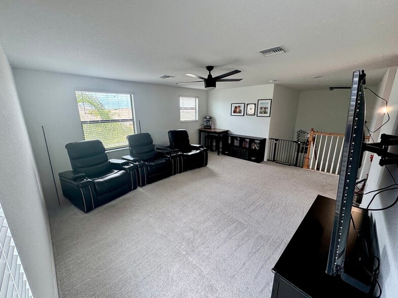 Building Photo - 14598 Cantabria Dr