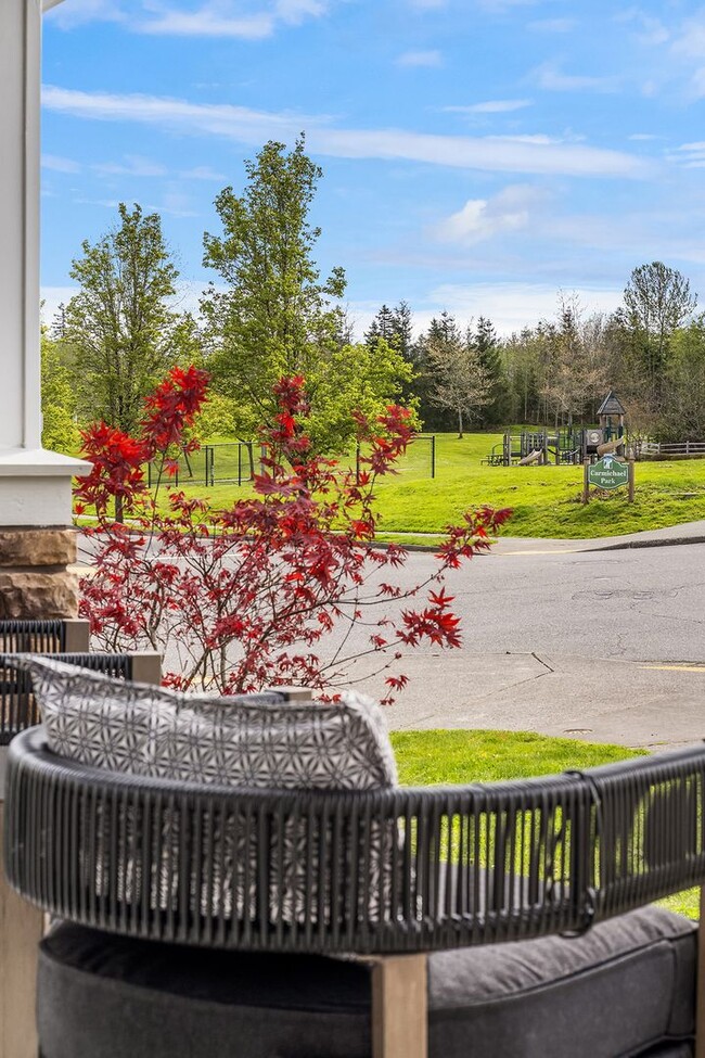 Building Photo - Stunning Redmond Ridge 4 bedroom