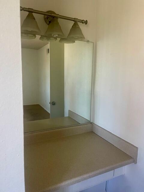 Building Photo - 72586 Edgehill Dr