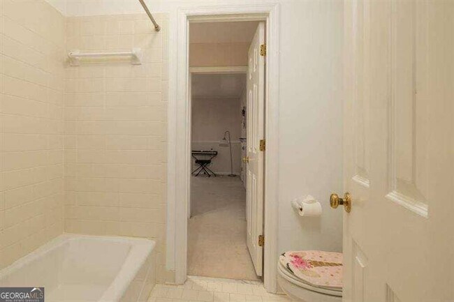 Building Photo - 160 Clipper Bay Dr