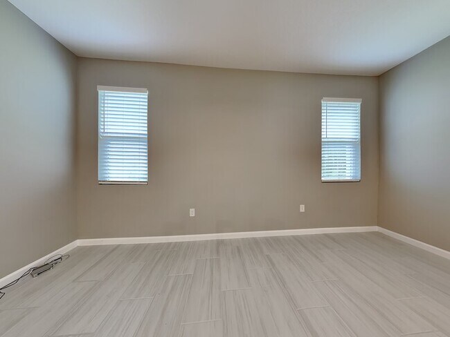 Building Photo - 4016 Swan Goose Ct