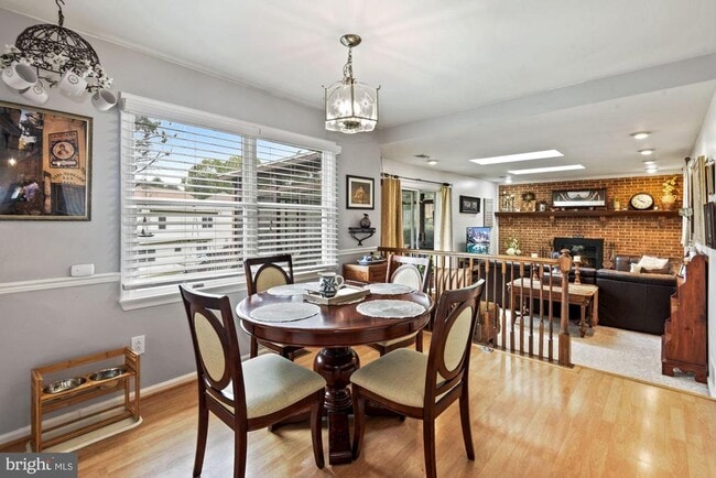 Building Photo - 2131 Silentree Dr