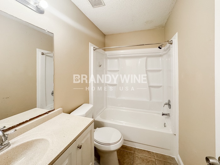 Building Photo - 8142 Settlers Landing Trail N